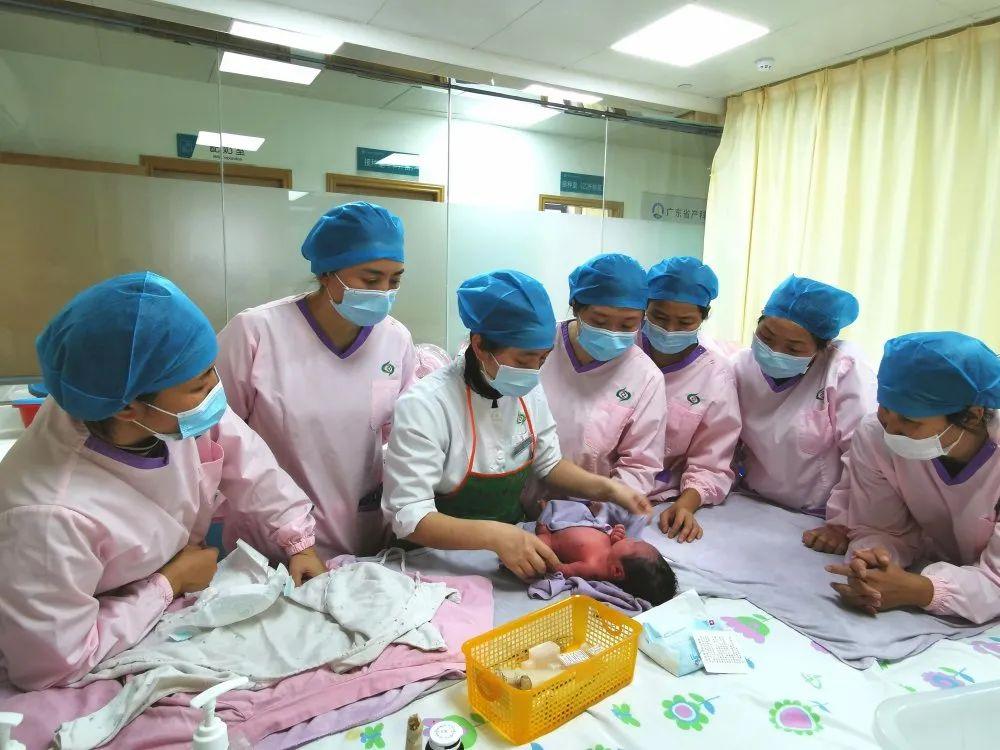 射阳县妇婴监护型护送